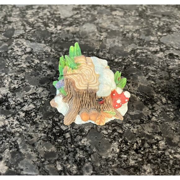 Enesco Moose Creek Crossing 2 Rocks & 1 Tree Stump 1995 Props #160725 - Picture 4 of 6